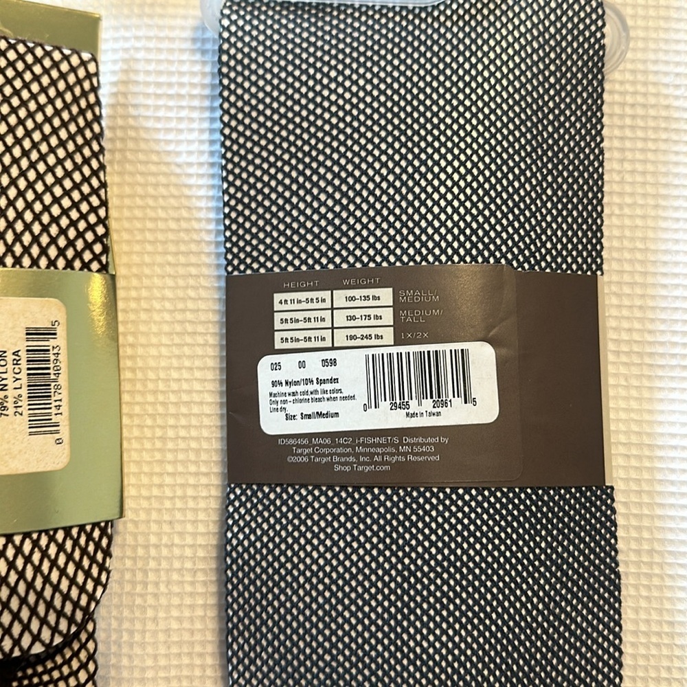 Woman’s Small Fishnets Tights and more size Small - Picture 12 of 12